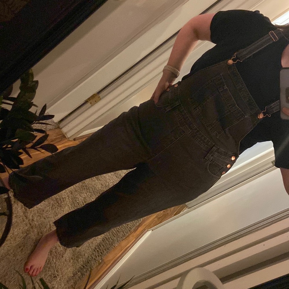 Cute jean overalls!
